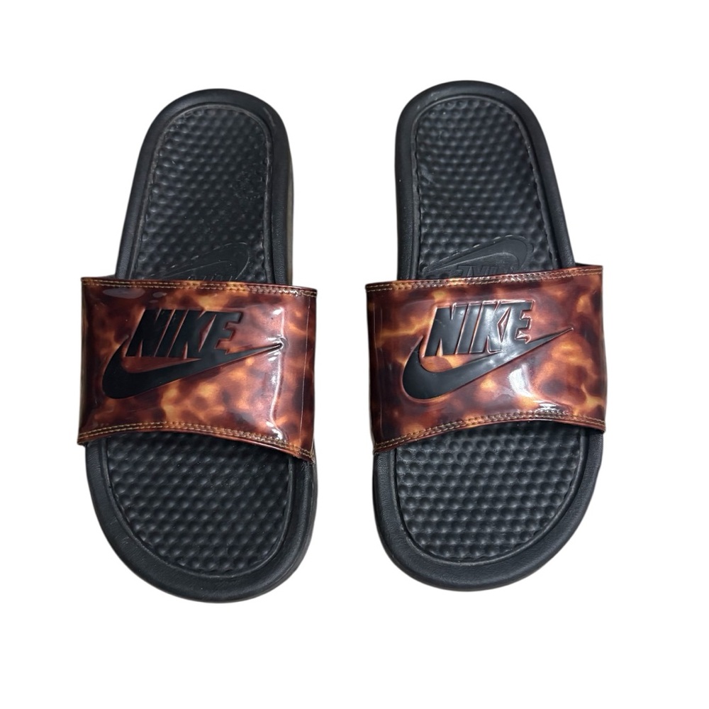 NIKE Victori 1 Lightweight Slides in Cheetah Print w/ Black Swoosh Size 6 — WOW!